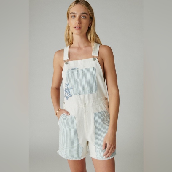 Lucky Brand Pants - NWT Hard to Find Lucky Brand Laura Ashley Embroidered Shortall